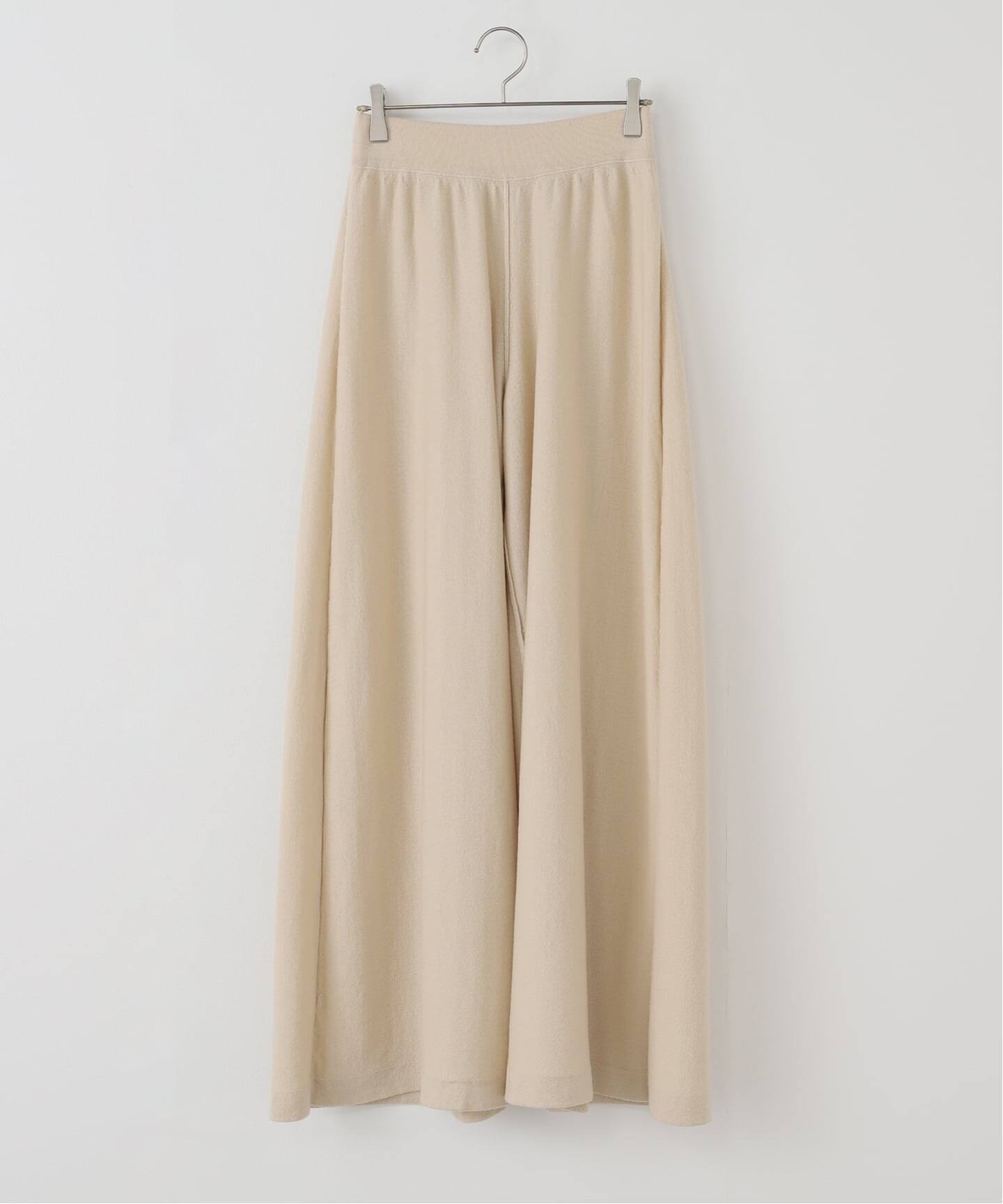 L'Appartement KNIT PANTS ベージュ◆試着のみタグ付き新品 CANESSA/カネッサ】 CASHMERE KNIT PANTS（その他パンツ）｜L