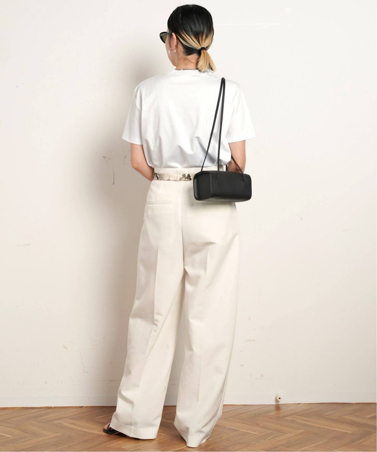 エーピーストゥディオAP STUDIO センタープレスクロップドパンツ PANTS | AP STUDIO｜AP STUDIO（エーピーストゥディオ）｜ブログ