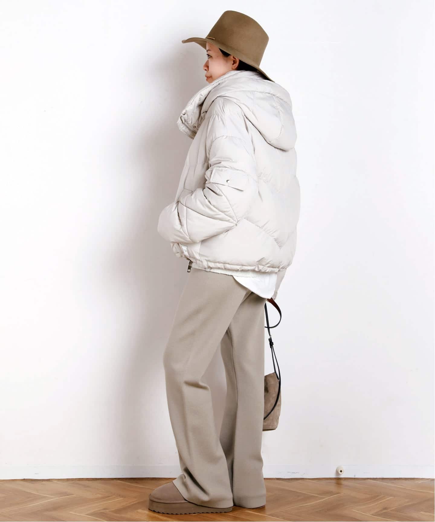 美品　AP STUDIO　エーピーストゥディオ　スムージーニットパンツ　ブラック New スムージーニットパンツ（その他パンツ）｜AP STUDIO（エーピー