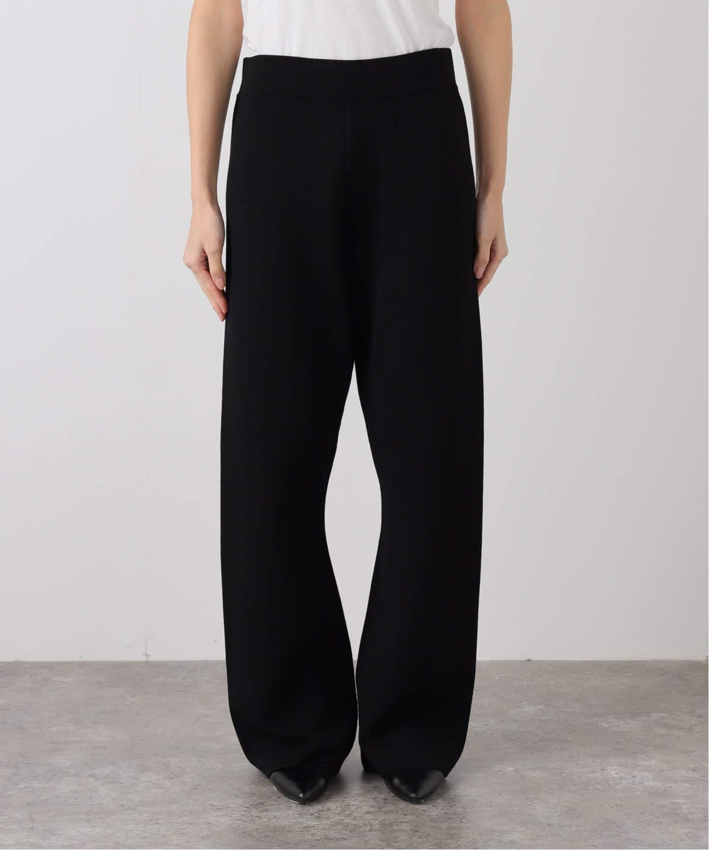 美品　AP STUDIO　エーピーストゥディオ　スムージーニットパンツ　ブラック New スムージーニットパンツ（その他パンツ）｜AP STUDIO（エーピー