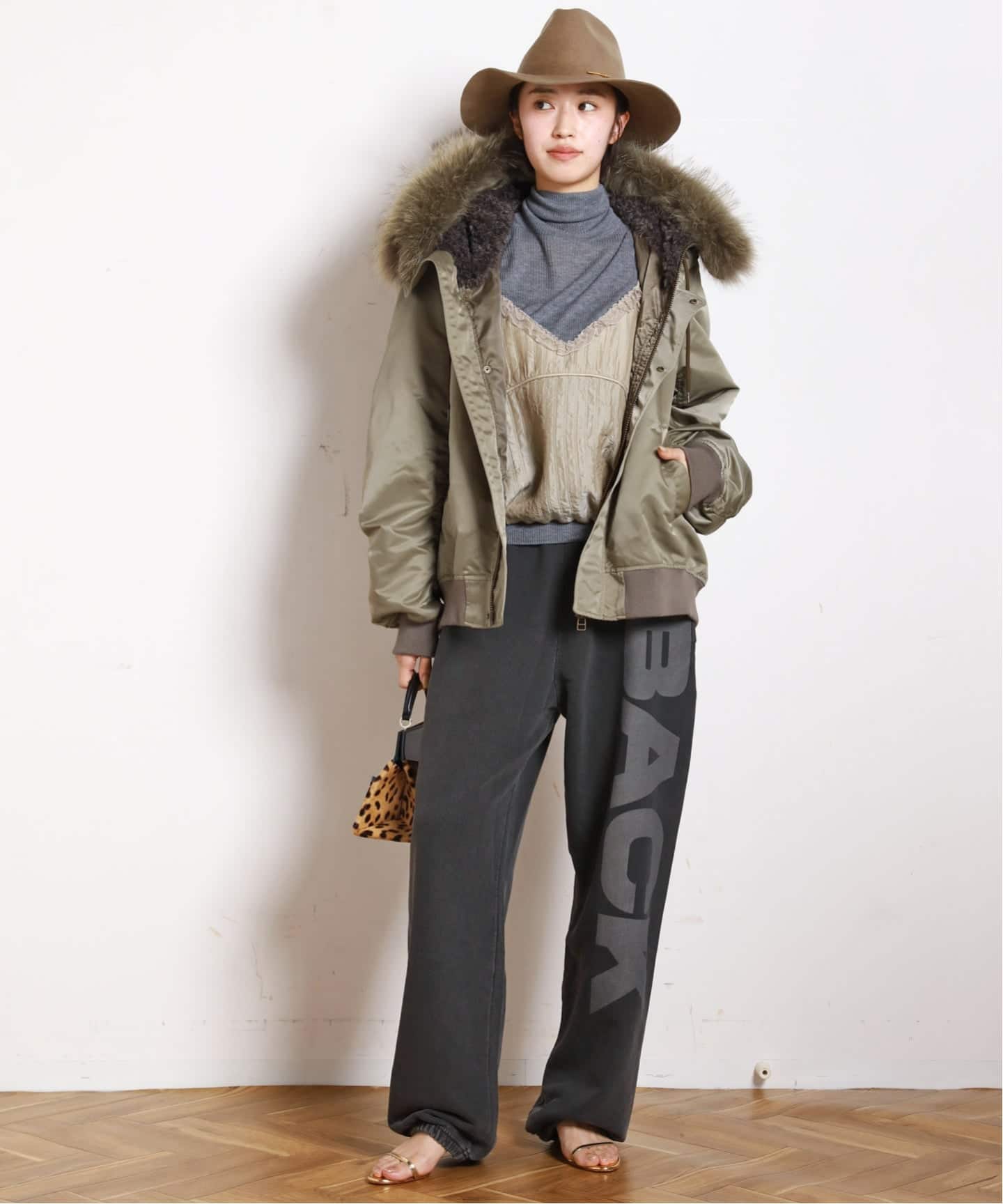 StandAlone/スタンド アローン】BACK SWEAT JOGGER PANT（スウェット