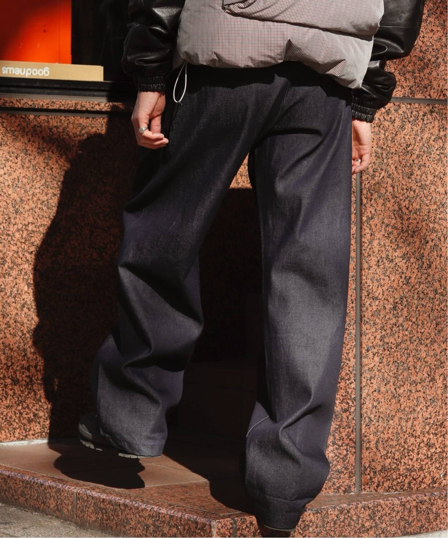 パンツ Seventh Denim 440 Bermuda Jeans Denim 440 Bermuda Jeans in Indigo