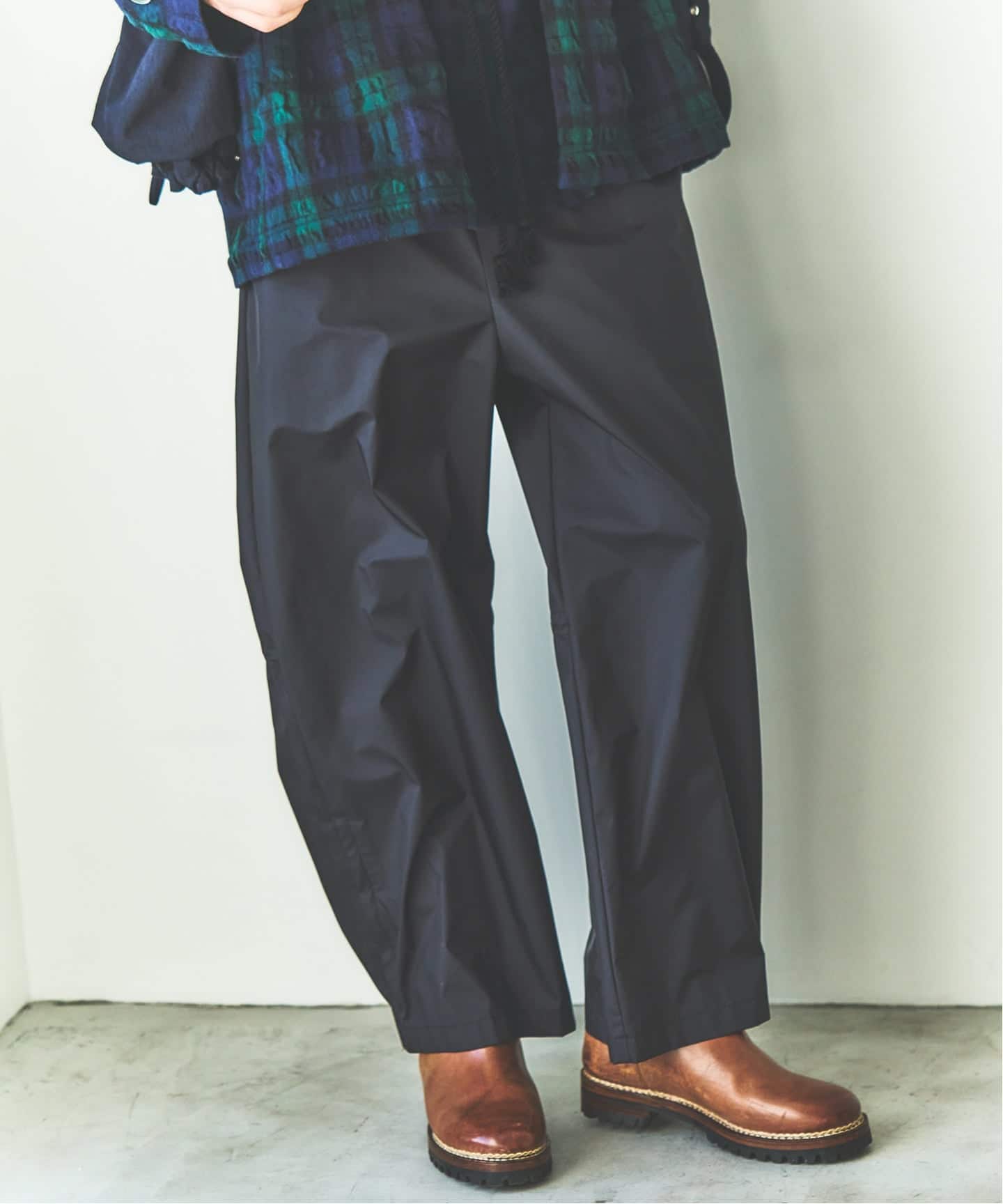 『美品』WISM購入 CHASSE SPIDER PANTS 黒サイズ2 CHASSE / チェイス SPIDER-3LW（その他パンツ）｜WISM（ウィズム