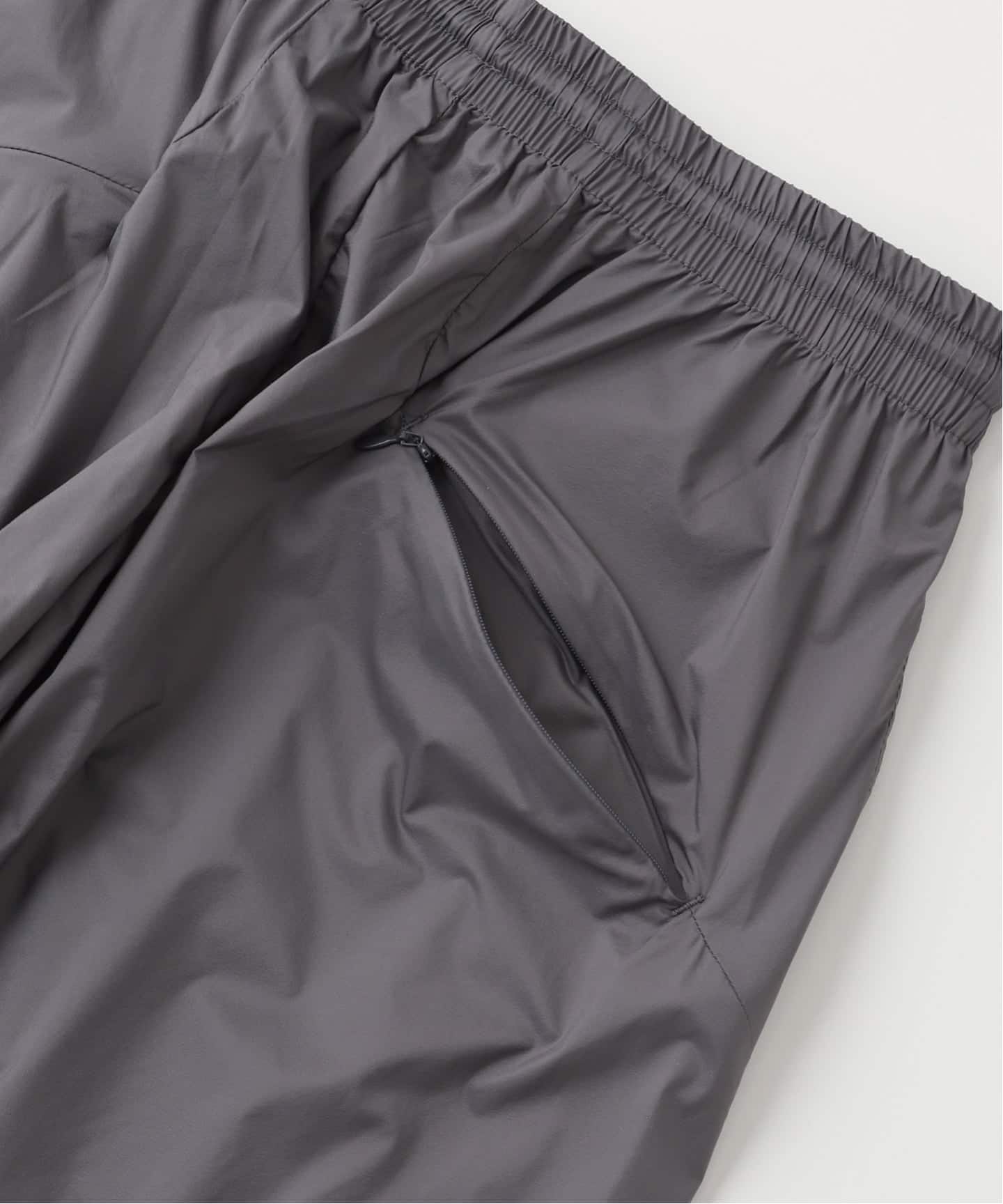 nvrfrgt Paneled Track Pantsネヴァーフォーゲット