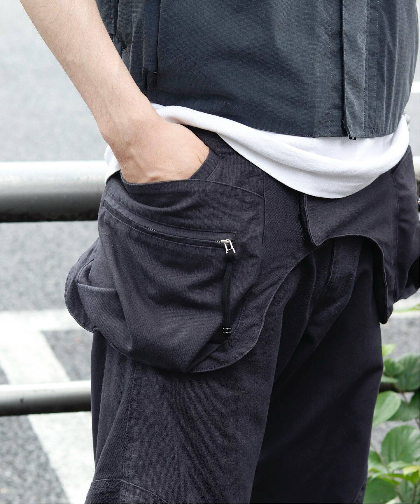 ※最終お値下げ※NVRFRGT ネバーフォゲット　ウエストバックパンツ NVRFRGT（ネヴァーフォーゲット）の「【NVRFRGT/ネヴァーフォー