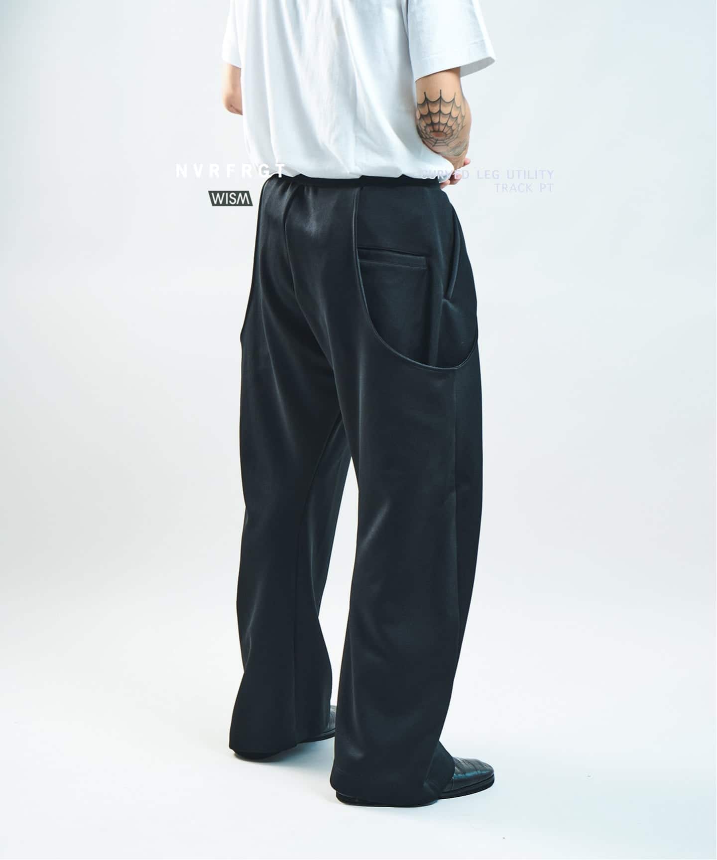 NVRERGT スウェットパンツ NVRFRGT × WISM別注 CURVED LEG UTILITY TRACK PT（その他パンツ