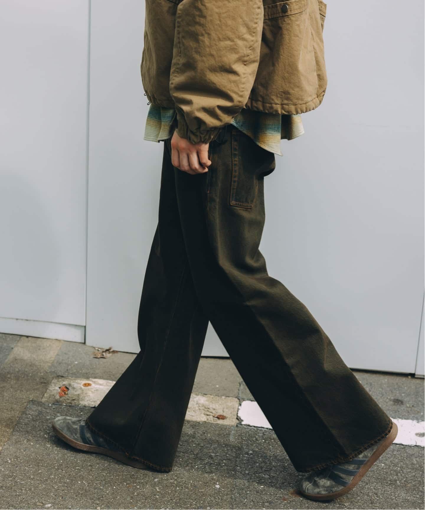 デニム キャノン ディープ ブラウン（デニムパンツ・ジーンズ