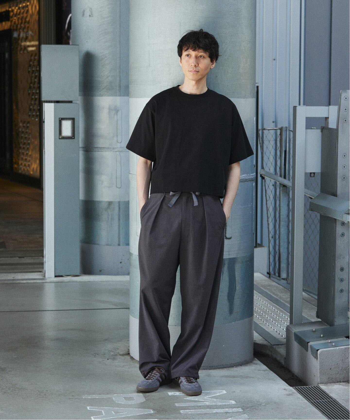 ウーリーノライト ツイスト オーバー パンツ（スラックス）｜JOURNAL