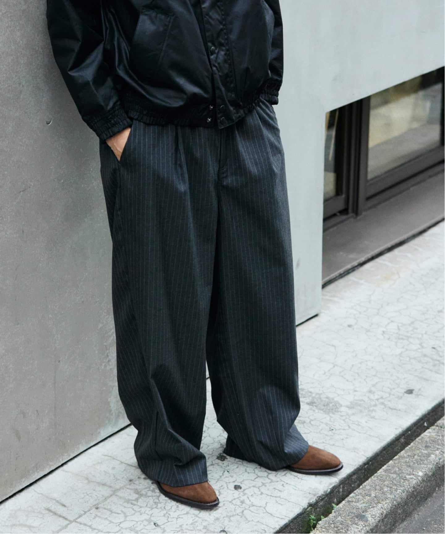 TR モダン ツイル ワイド ストライプ スラックス（スラックス