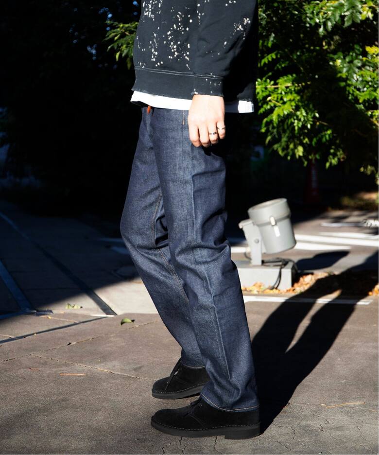 追加》LEVI