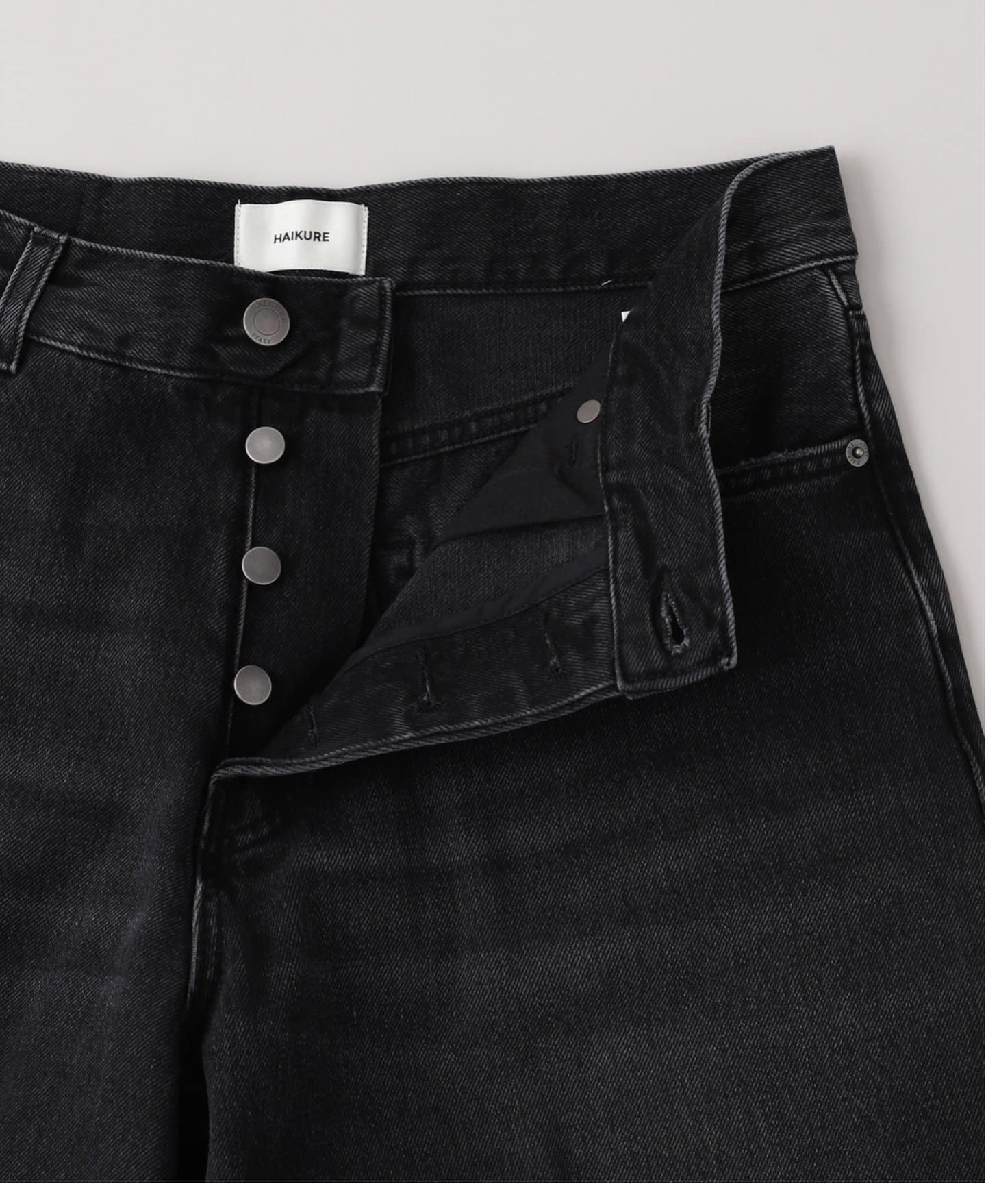 HAIKURE ハイクル　ブラックデニムパンツ HAIKURE / ハイクル BETHANY ASIAN FIT MID BLACK（デニムパンツ