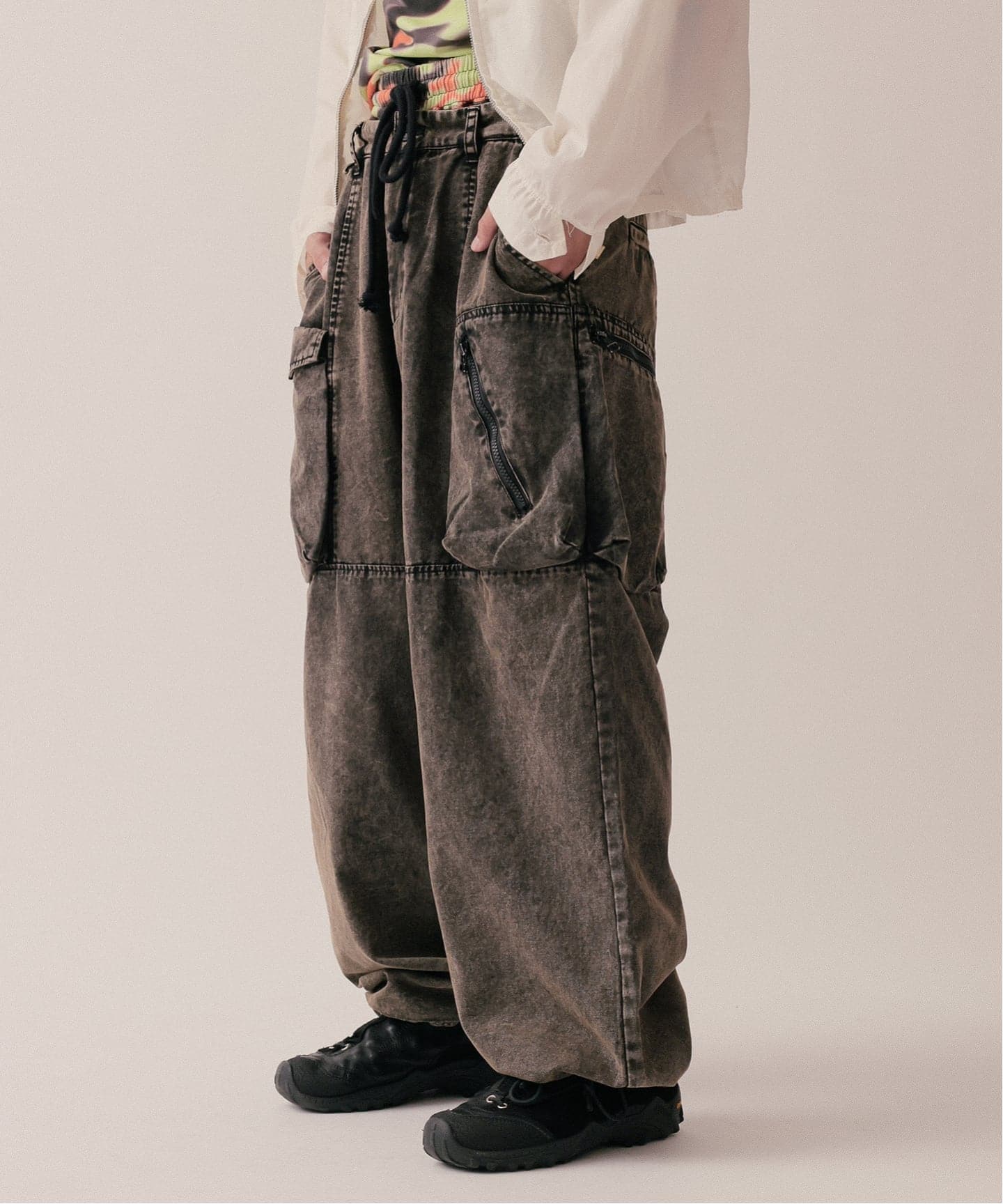 null ジャーナルスタンダード　ダークグレー カーゴパンツ Mサイズ null ジャーナルスタンダード ダークグレー カーゴパンツ Mサイズ null