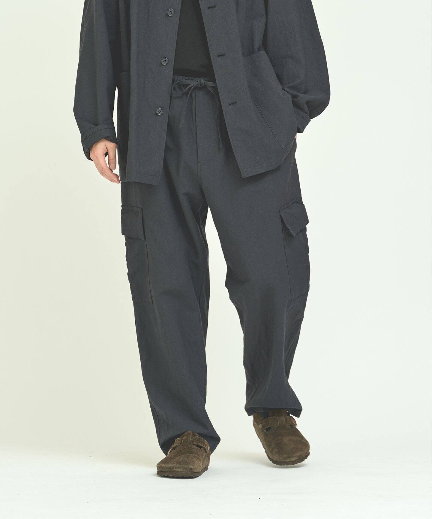 FOLL / フォル】wool paper relax cargo pants（カーゴパンツ