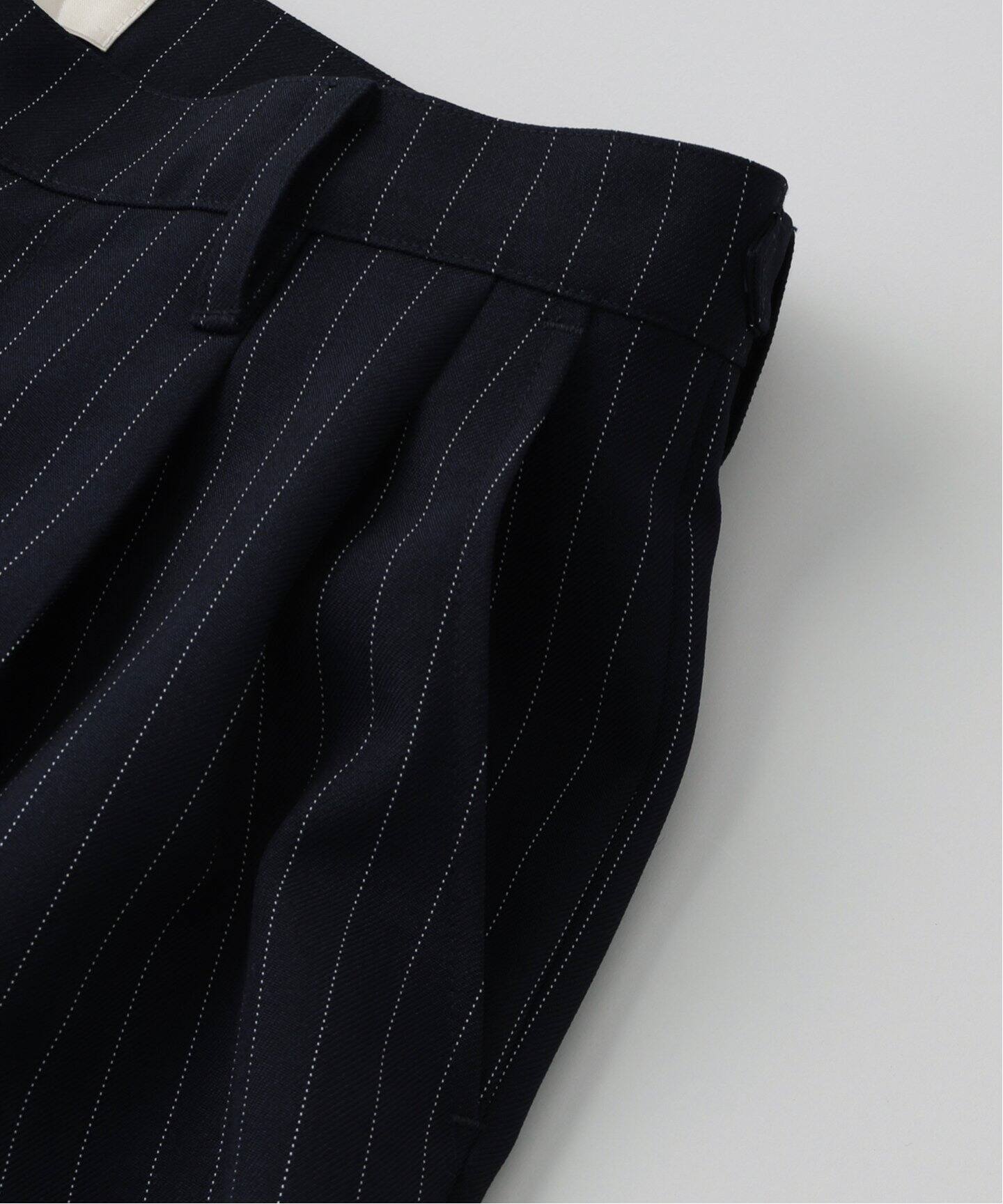 Taiga Igari / タイガイガリ】 Dress Stripe Two Pleats PT 