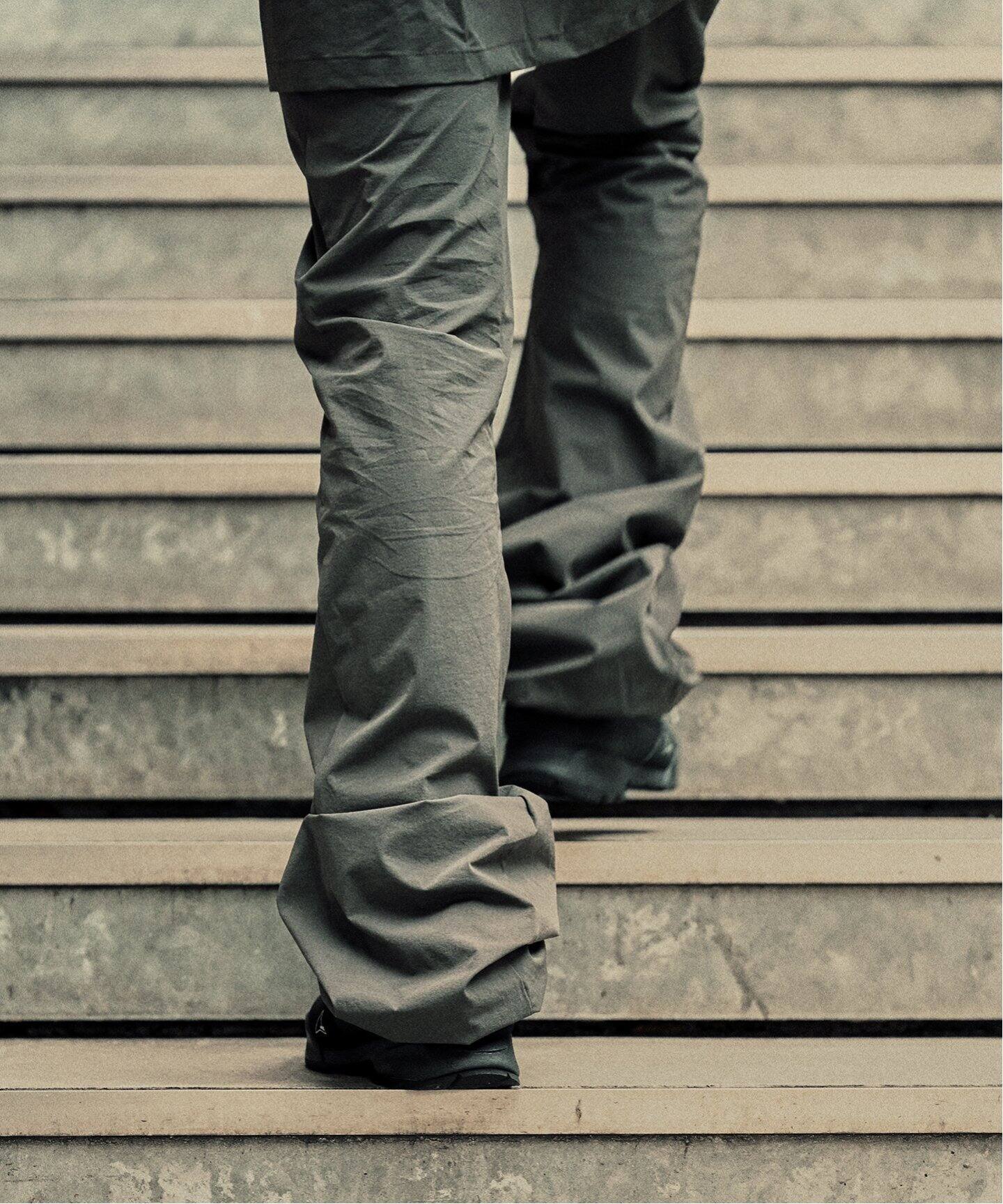 パンツ ROA Skort stretch nylon trousers Roa Skort Stretch Nylon Trousers in Gray | Lyst
