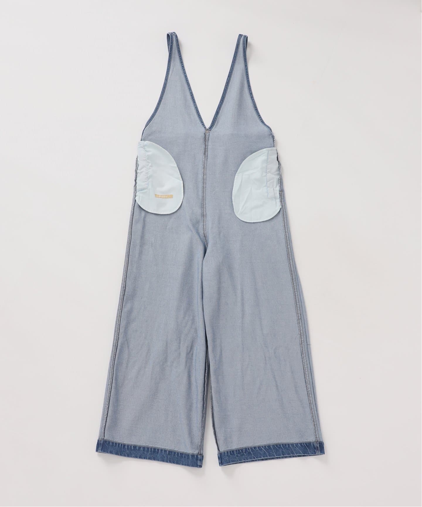 新品タグ付き　デュ ジュール Vネック　デニム　サロペット　ベーセーストック 新品タグ付き デュ ジュール Vネック デニム サロペット ベーセー