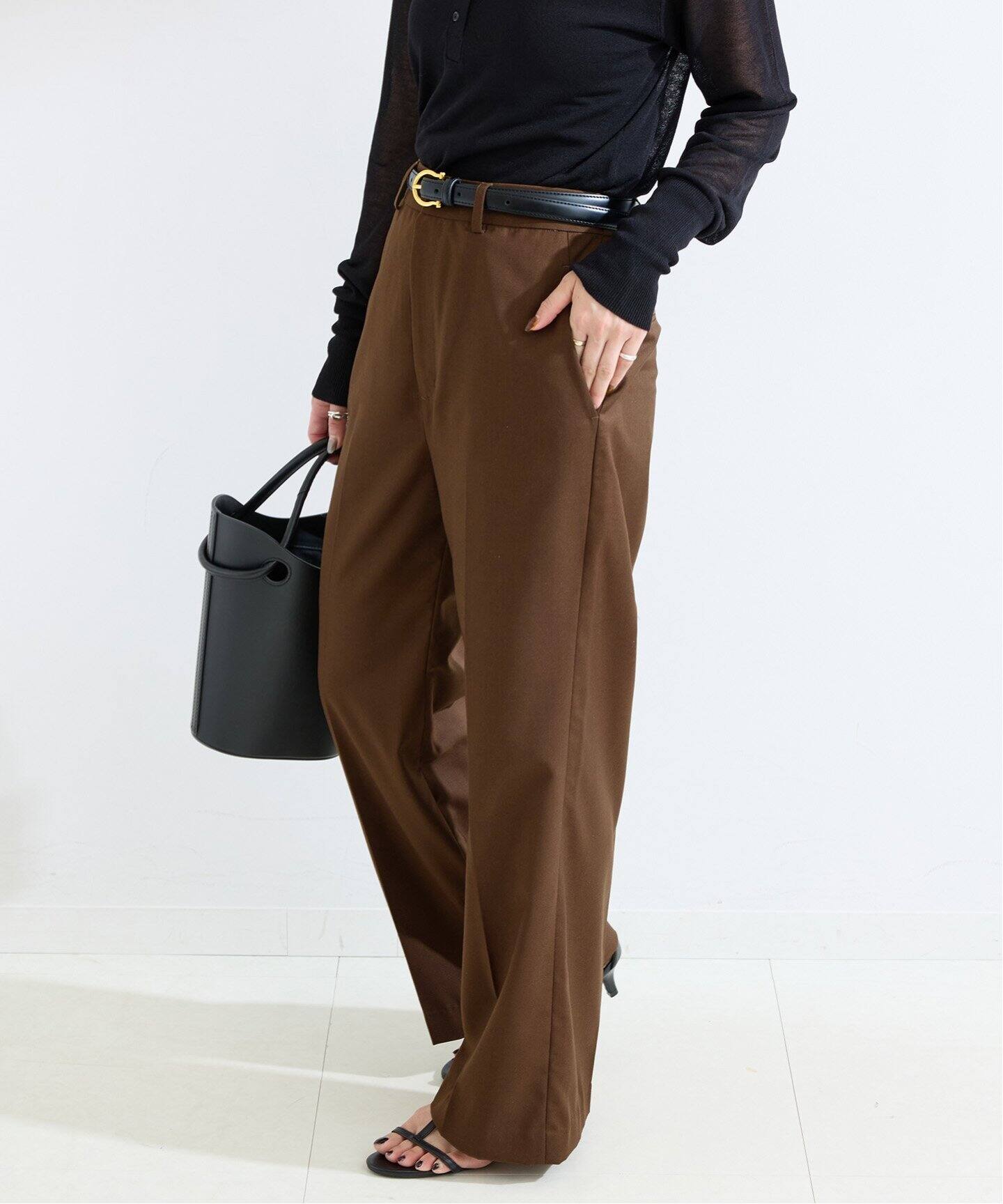 手洗い可 / ナチュラルフレアパンツ（スラックス）｜B.C STOCK（ベー