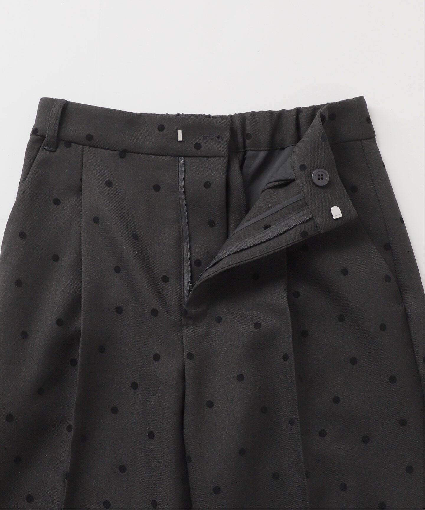 手洗い可 / ドットフロッキースティックパンツ（スラックス）｜B.C