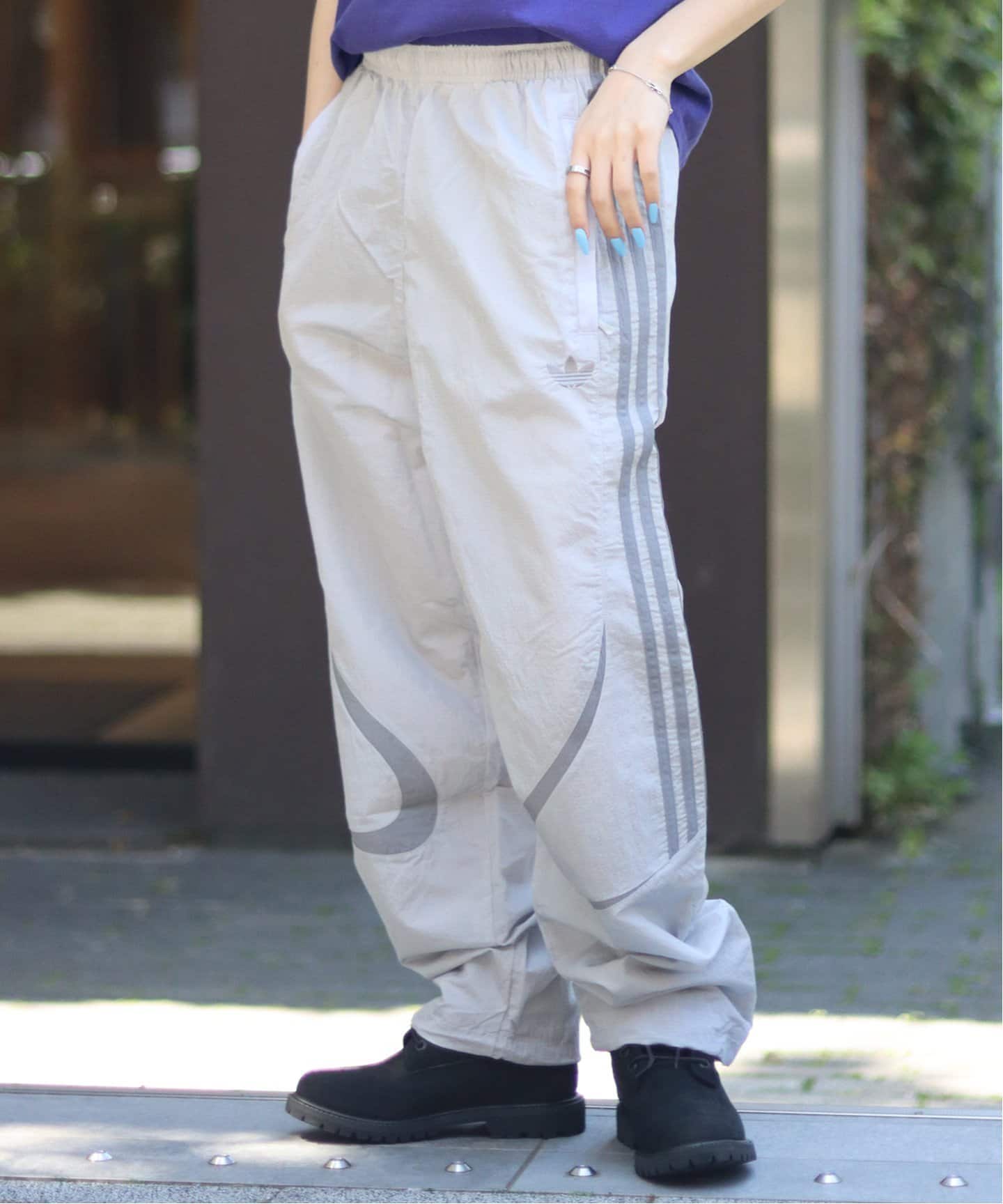 00s Adidas トラックパンツ ジャージ サイドスナップ シルバー バギー 00s Adidas サイドスナップ トラックパンツ ジャージ