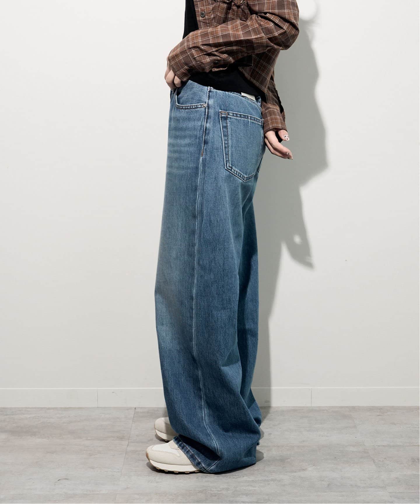 [カルバンクライン] CK JEAN Pleated Wide Leg Pants ☆ Calvin Klein Pleated wide-leg Trousers | Neutrals | FARFETCH