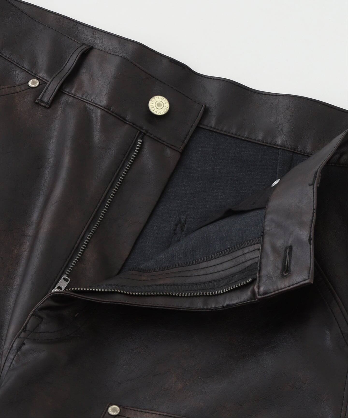 フェード加工 フェイクレザー ダブルニーパンツ（その他パンツ）｜B.C