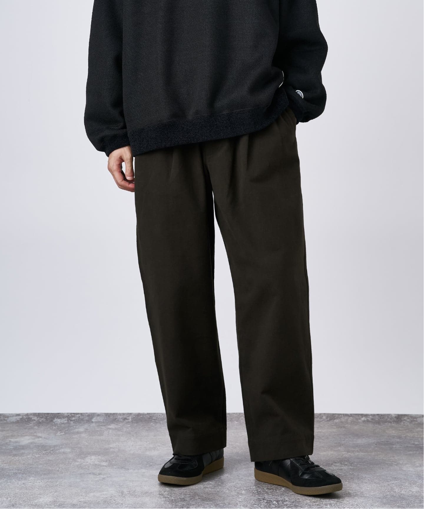 モールスキン イージーワイドパンツ（チノパンツ）｜B.C STOCK（ベー