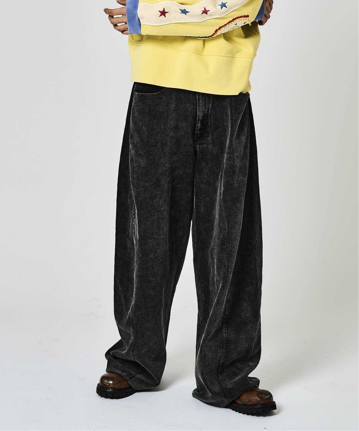 3Dツイスト コーデュロイバギーパンツ / 3D Twist Corduroy Baggy