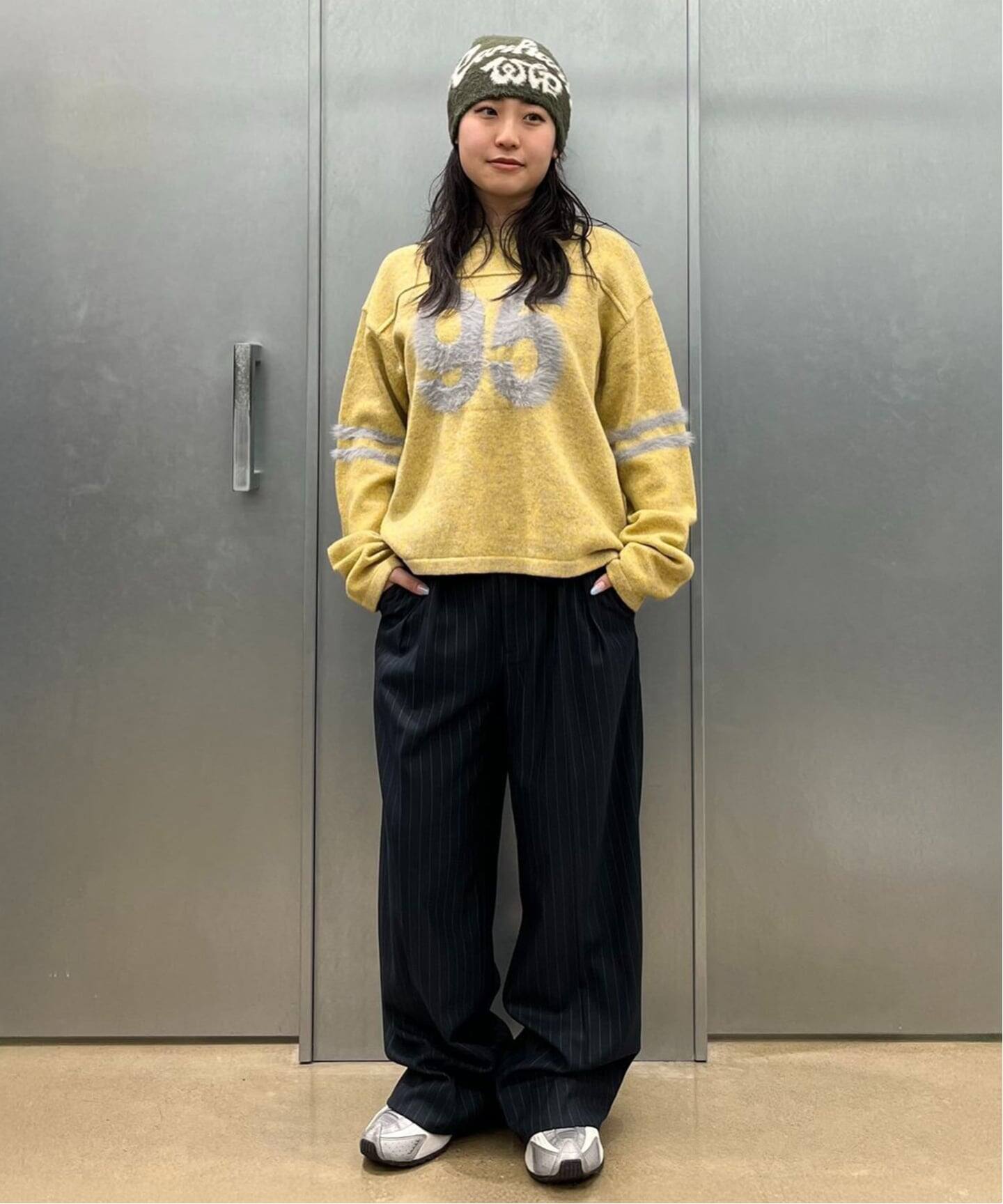 ワイドタック ストライプ トラウザーズ / Wide Tuck Stripe Trousers