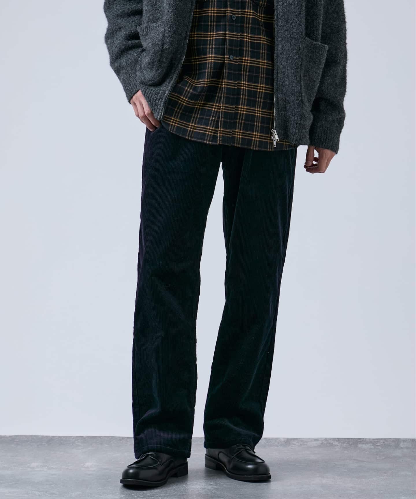 OSKR別注 ストレートコーデュロイパンツ（その他パンツ）｜B.C STOCK