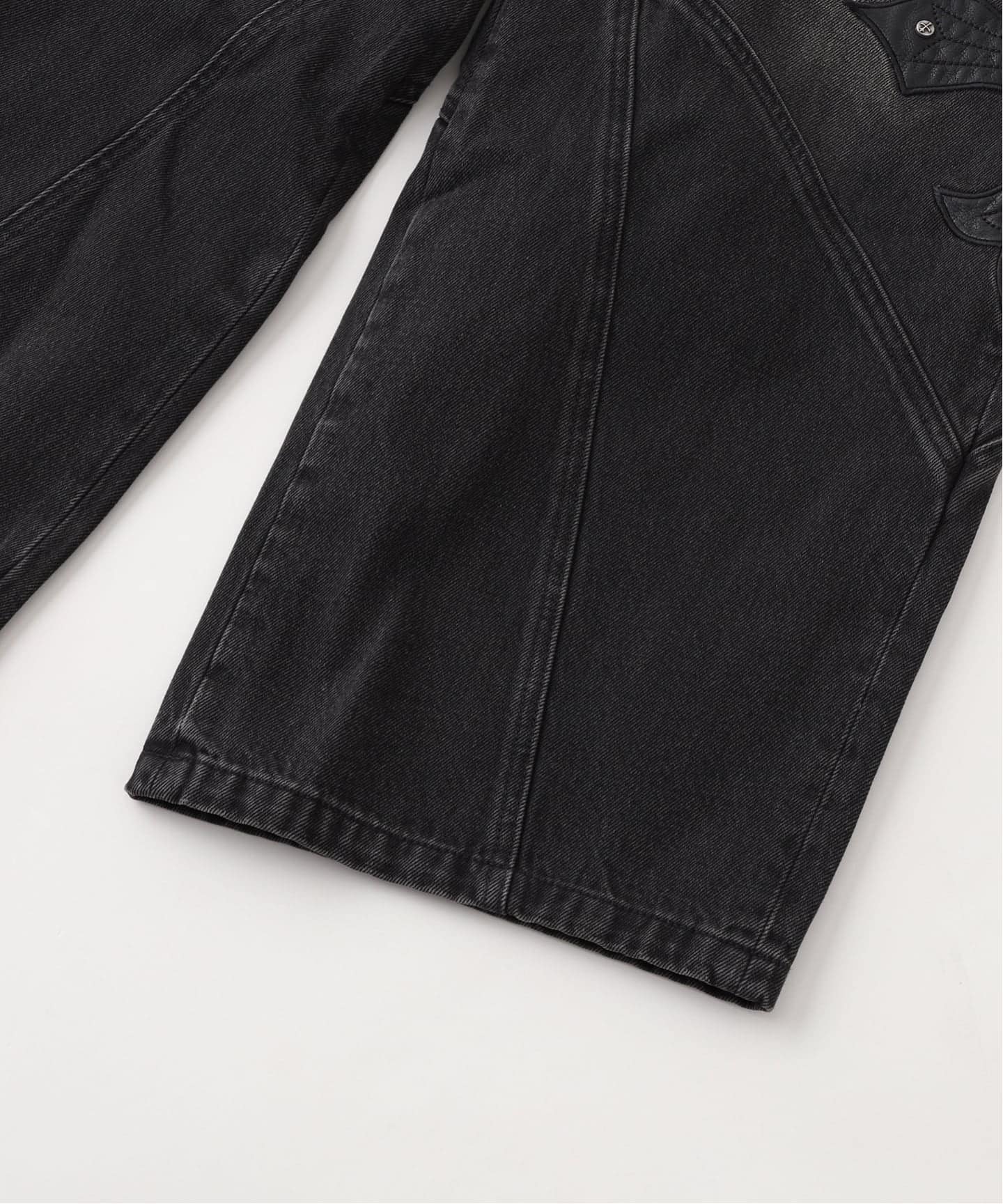 SUPPLIER / サプライヤー Cross Leather Patch Baggy Denim（デニム