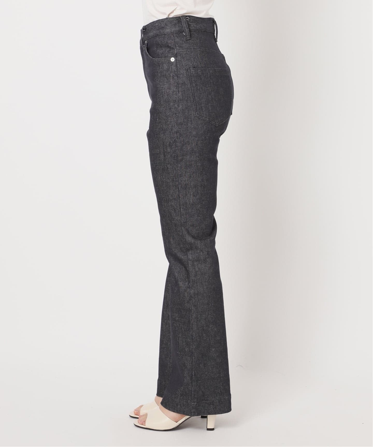 abc ノンインディゴフレアデニム（スラックス）｜EDIT.FOR LULU