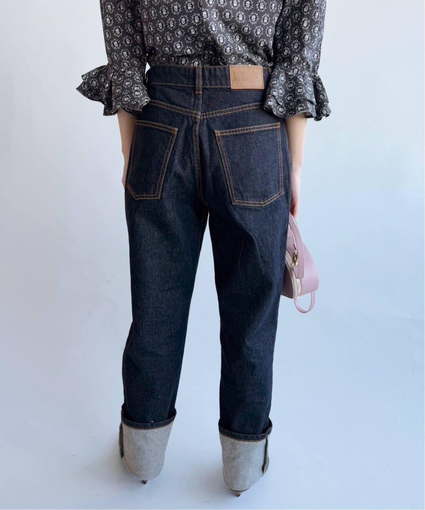 BAUM UND PFERDGARTEN/バウム ウンド ヘルガーデン】デニムパンツ  