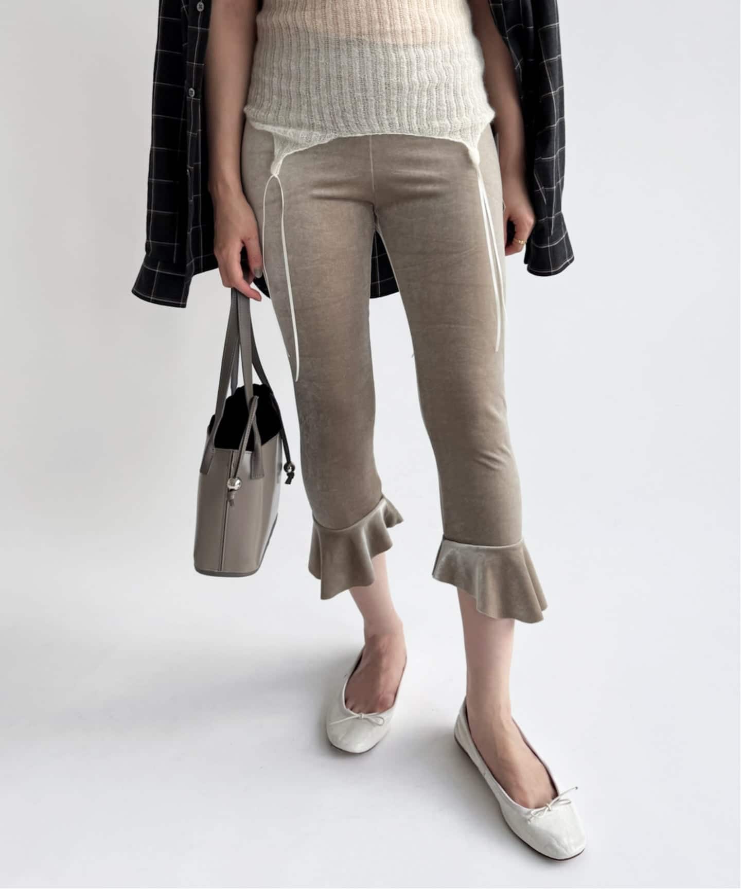 SIMONE WILD/シモーネ ワイルド】VELVET VOLANT CAPRI