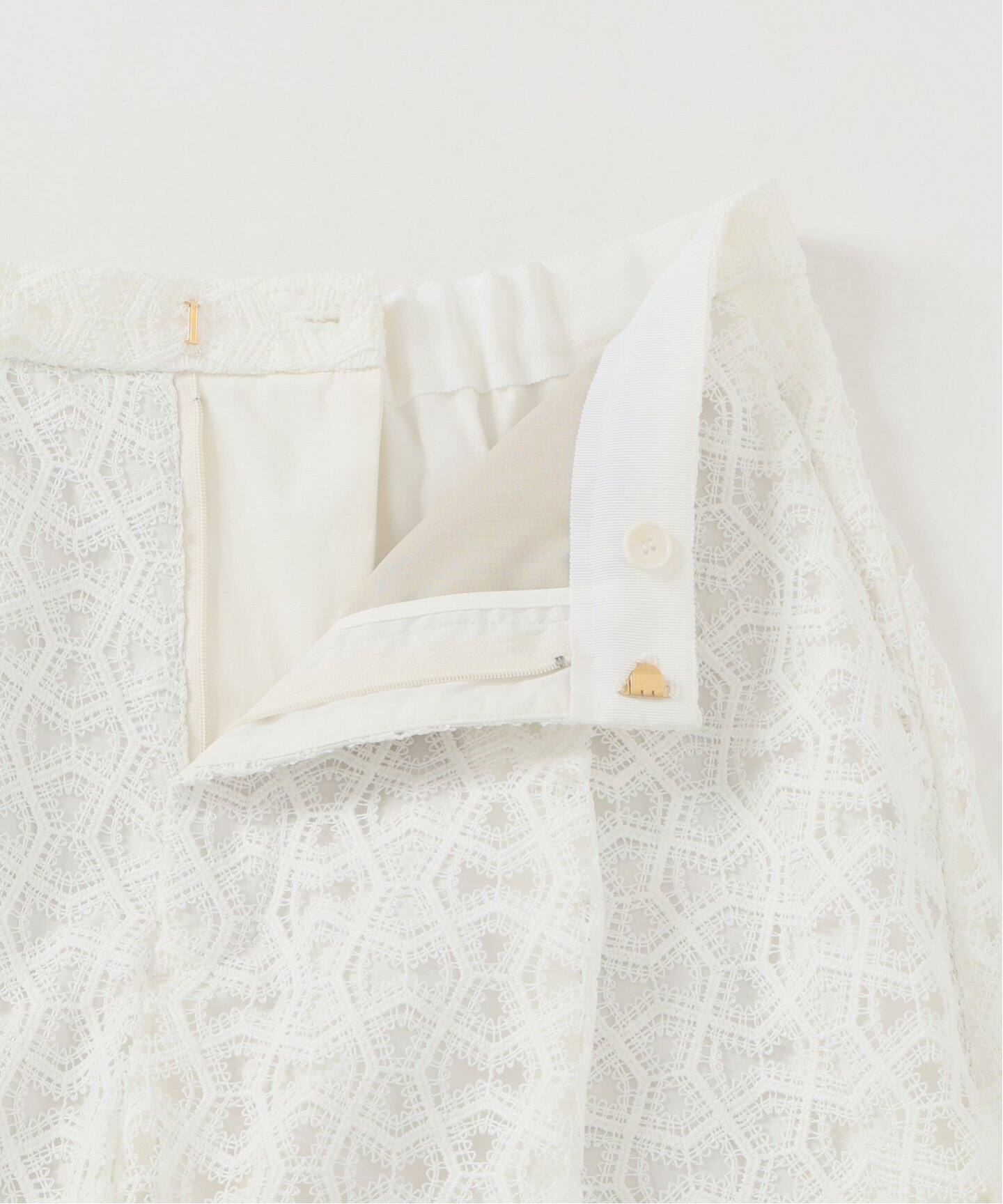 ジオメトリックレース ハーフパンツ（ショート・ハーフパンツ）｜IENA