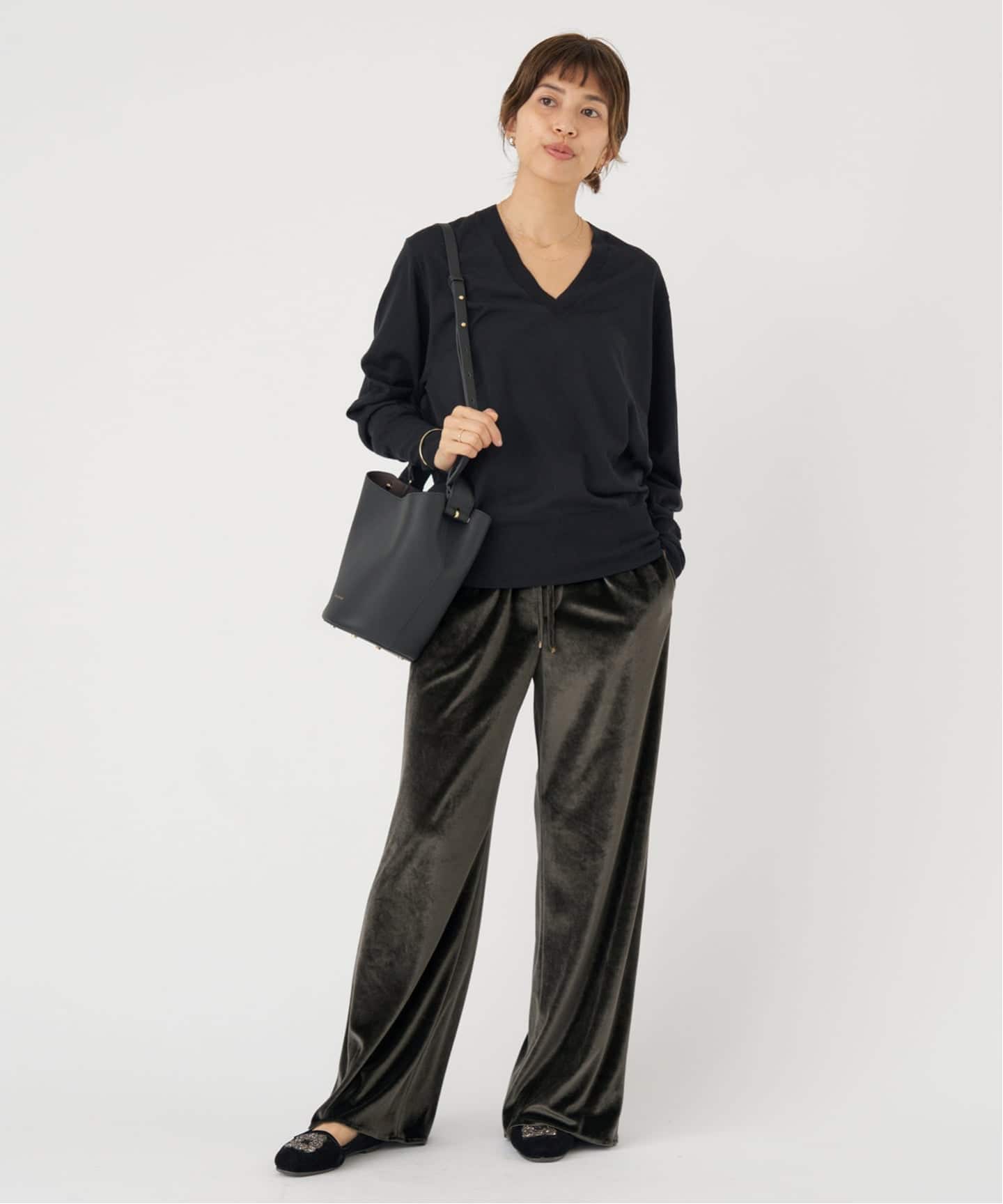 今季未使用　IENA ベロア　イージーパンツ　黒　イエナ ベロアイージーパンツ（その他パンツ）｜IENA（イエナ）の通販