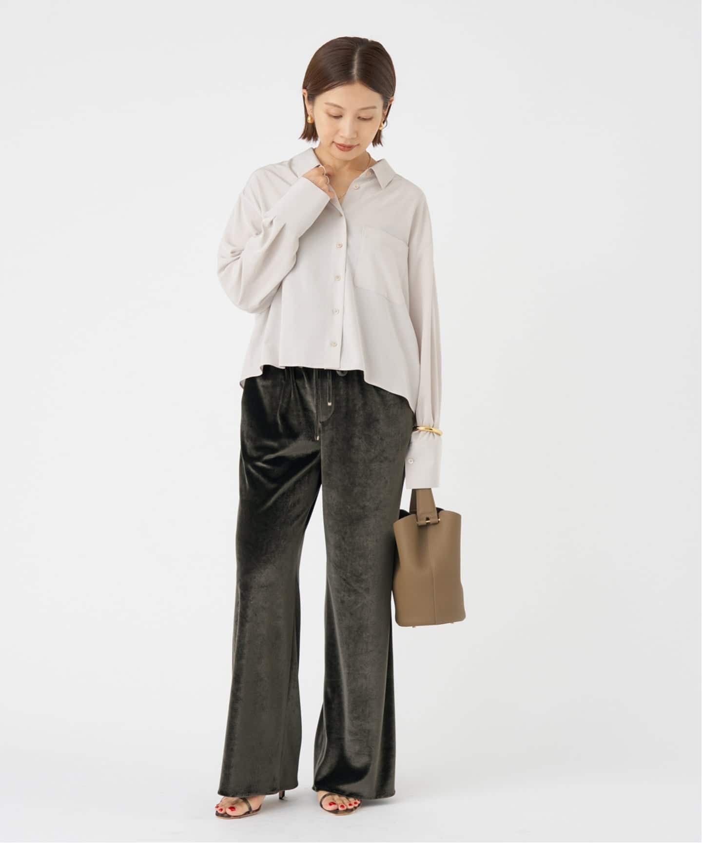 今季未使用　IENA ベロア　イージーパンツ　黒　イエナ ベロアイージーパンツ（その他パンツ）｜IENA（イエナ）の通販