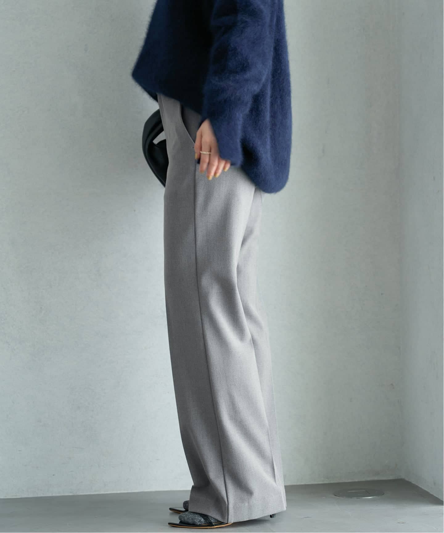 IENA 裏起毛セミフレアパンツ ブラック 追加2予約》ウォッシャブル 裏起毛セミフレアパンツ（スラックス