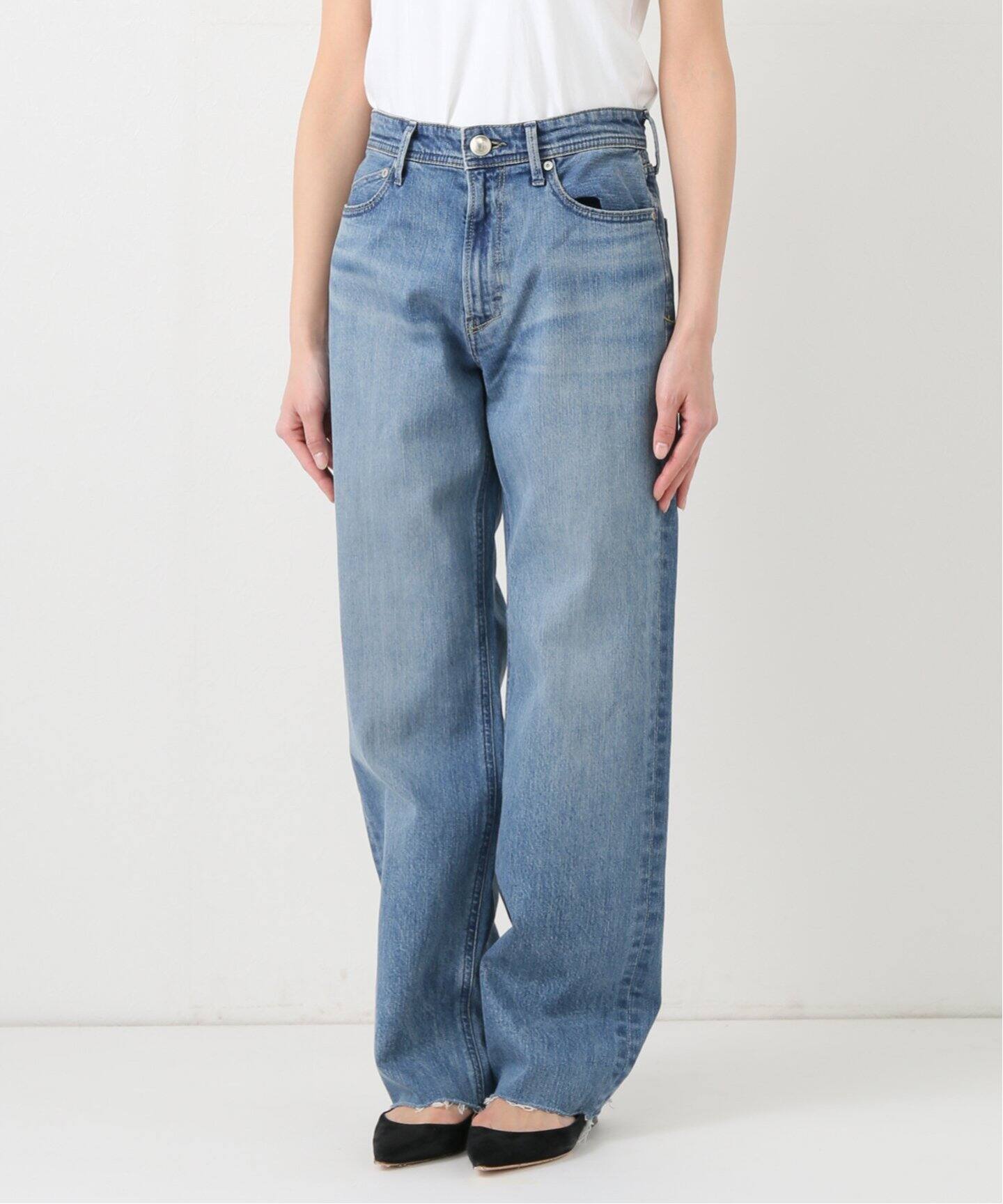 YANUK/ヤヌーク 別注 LOWRISE LEA ストレートデニム（デニムパンツ  