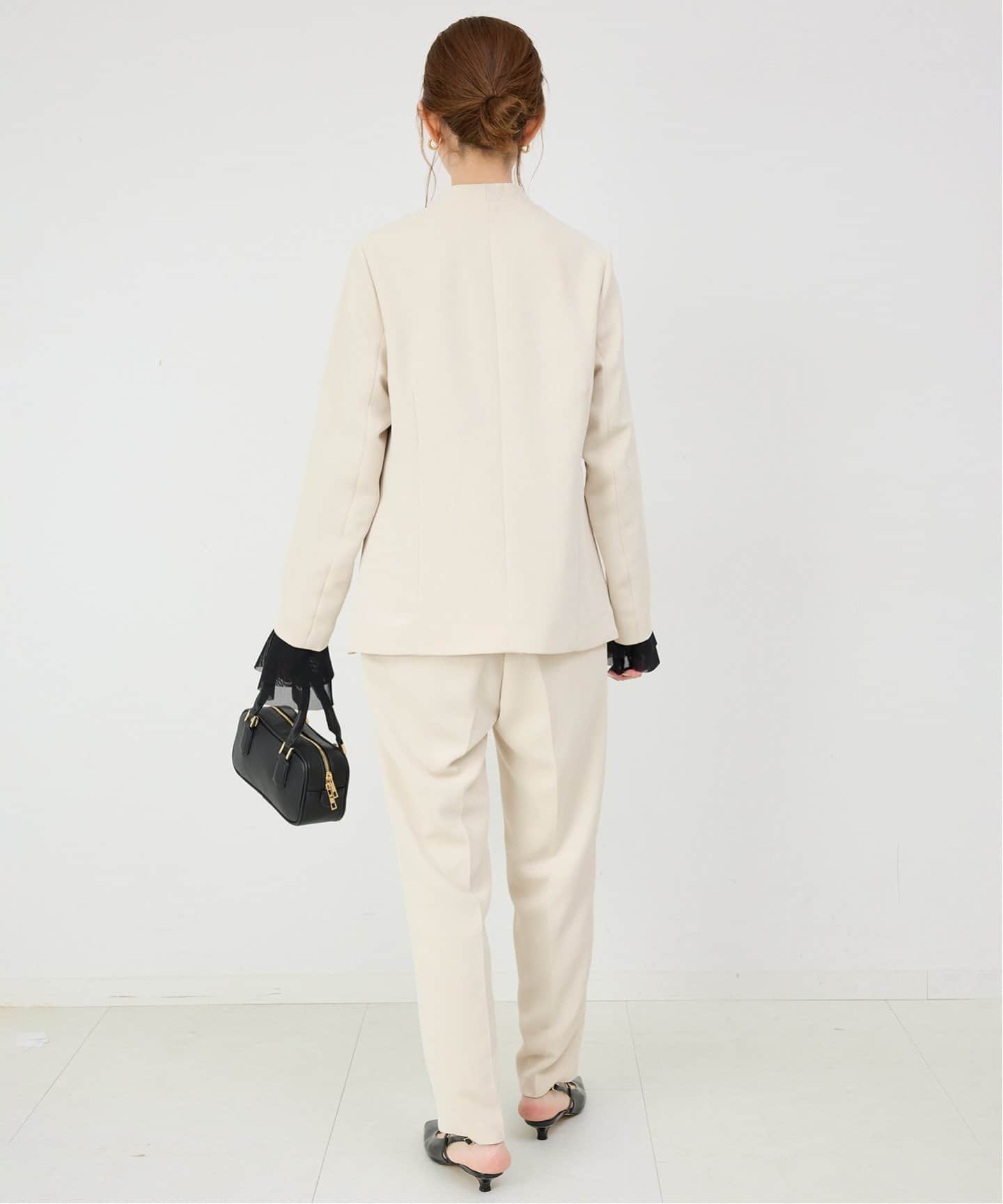 新品タグ付き IENA スラブツイル テーパードパンツ ナチュラル 40 イエナ IENA(イエナ)のパンツアイテム一覧 | Rakuten Fashion(楽天