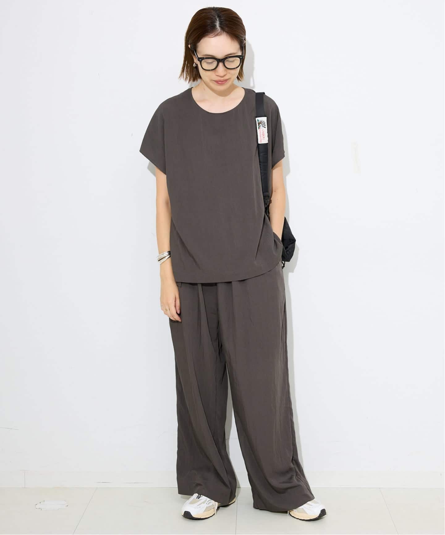 2枚セット》ブラウス×パンツセットアップ（シャツ／ブラウス