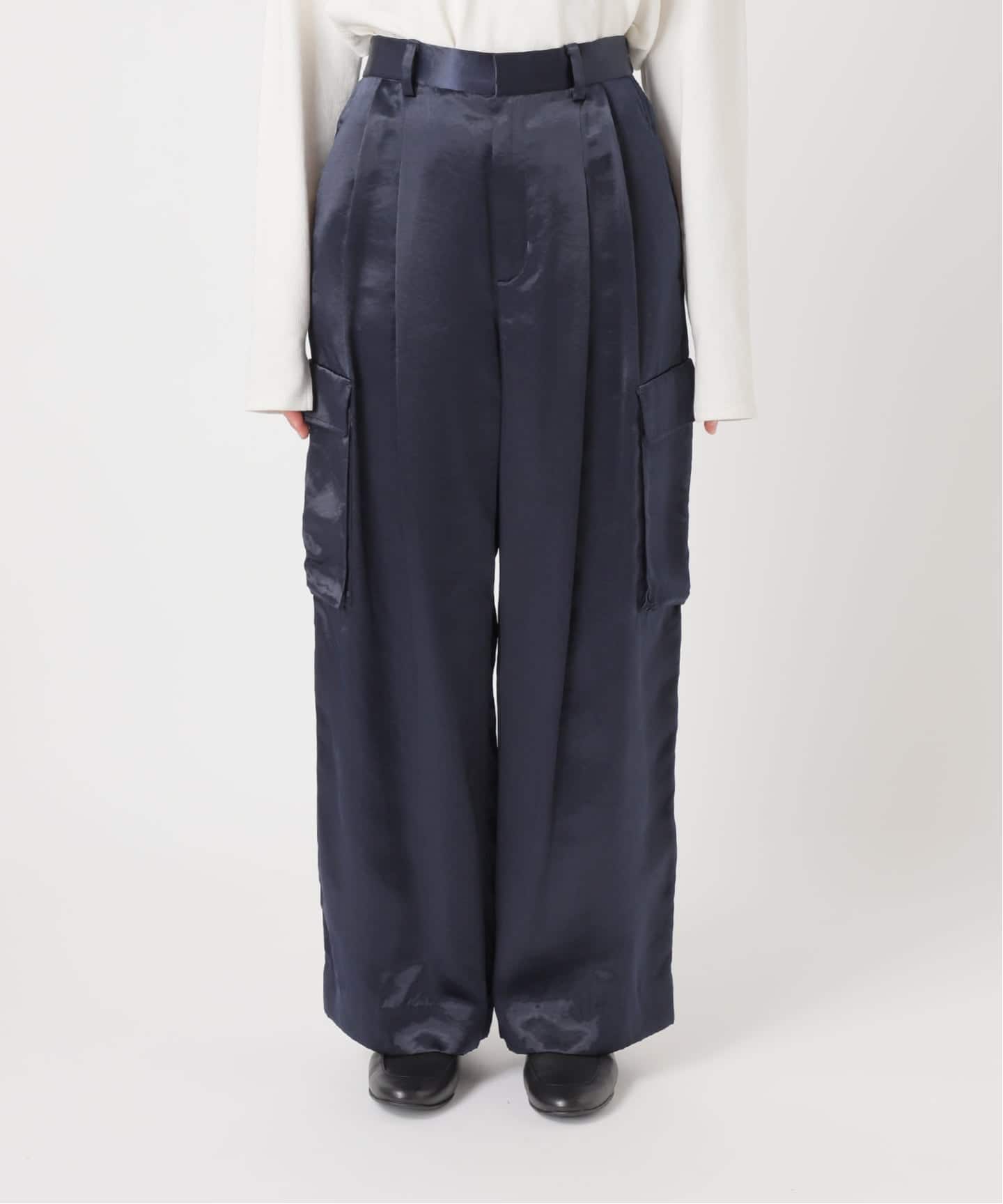 SLOBE IENA バックサテンカーゴパンツ SLOBE IENA バックサテンカーゴパンツ - メルカリ