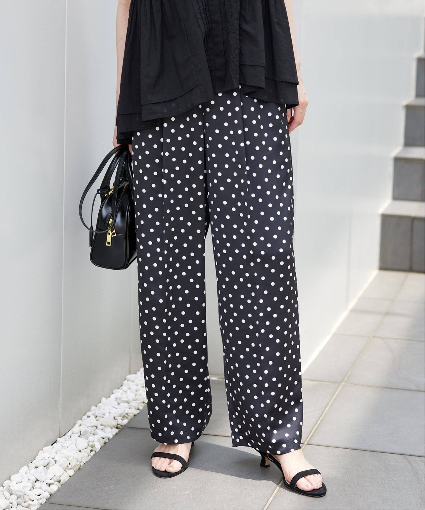 SLOBE IENA プリントデザインイージーパンツ　新品未使用　値下げ終了 WEB限定/追加》プリントサテンイージーパンツ（その他パンツ