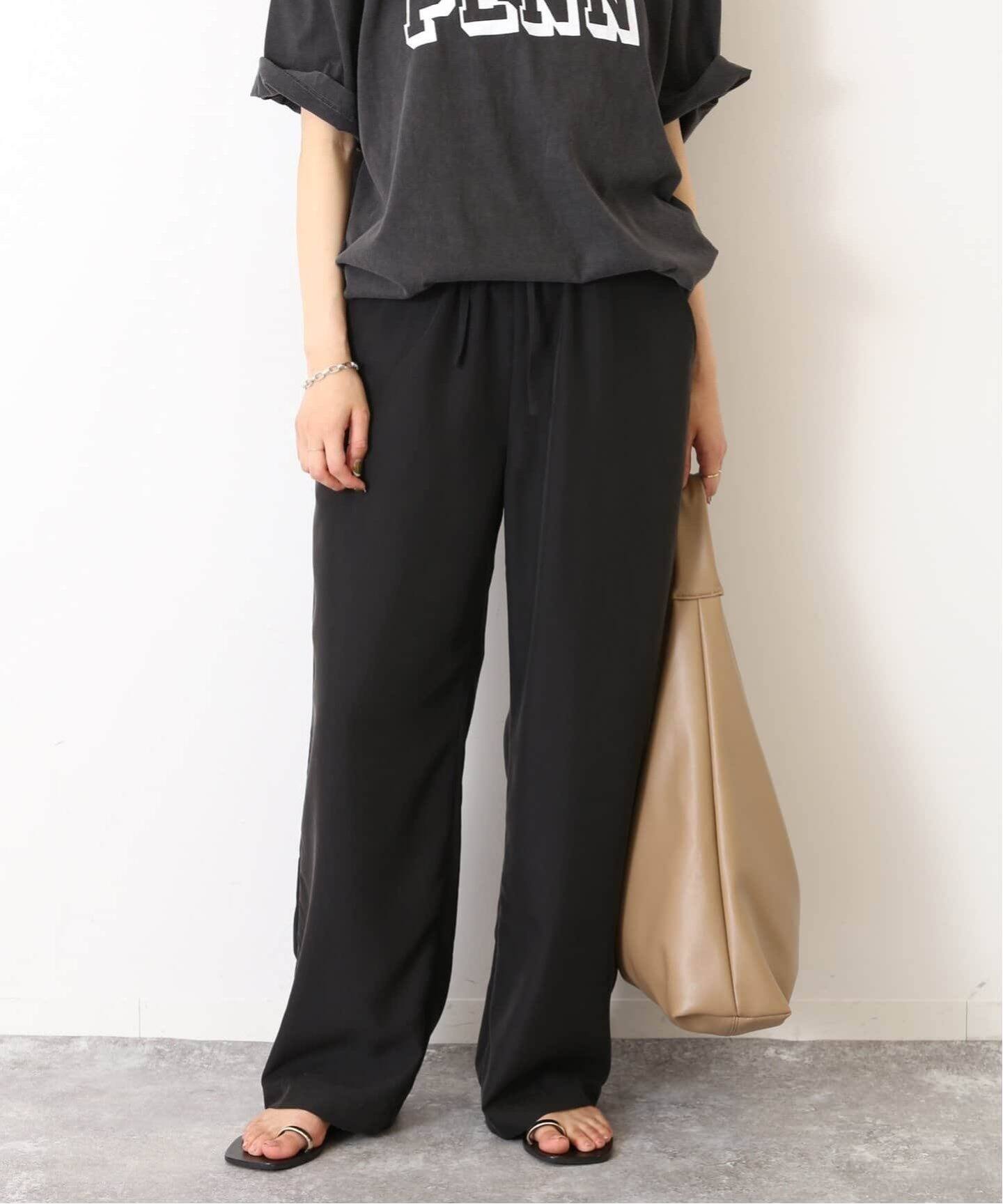 新品タグ付き　スローブイエナ　リラックスパンツ 新品タグ付き スローブイエナ リラックスパンツ