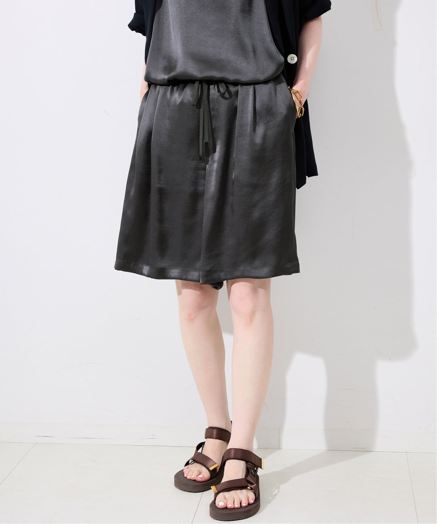【専用】【新品】SLOBE IENA ダブルクロスショートパンツ　ブラック　38 ダブルクロスショートパンツ | スローブ イエナ(SLOBE IENA