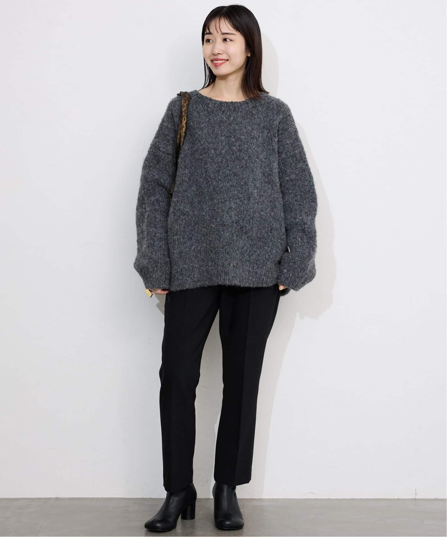 吸湿発熱/WEBのみ4サイズ展開》CIRCULATE WARM スティックパンツ