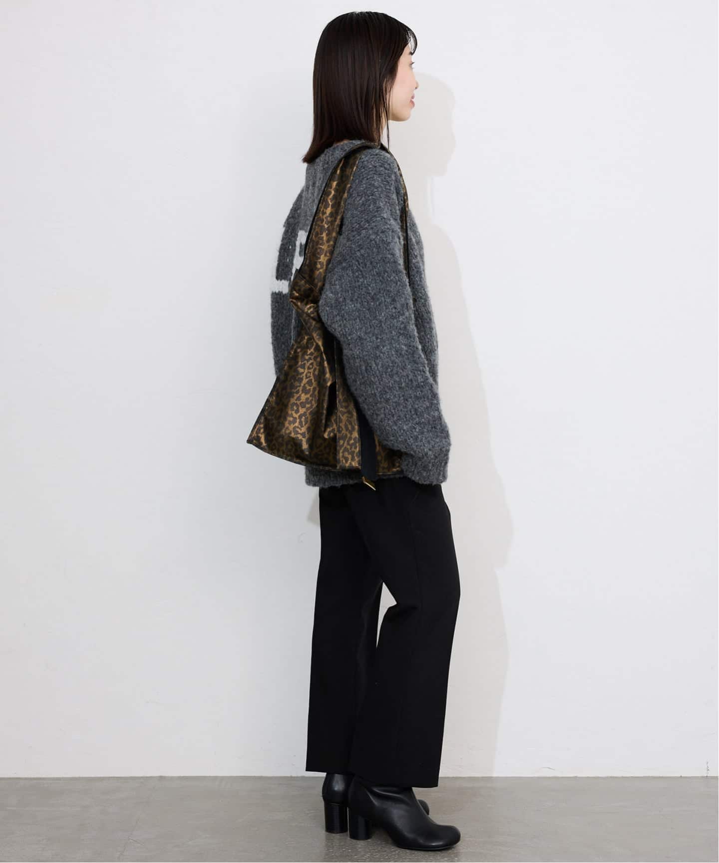 吸湿発熱/WEBのみ4サイズ展開》CIRCULATE WARM スティックパンツ 吸湿発熱/WEBのみ4サイズ展開》CIRCULATE WARM スティックパンツ