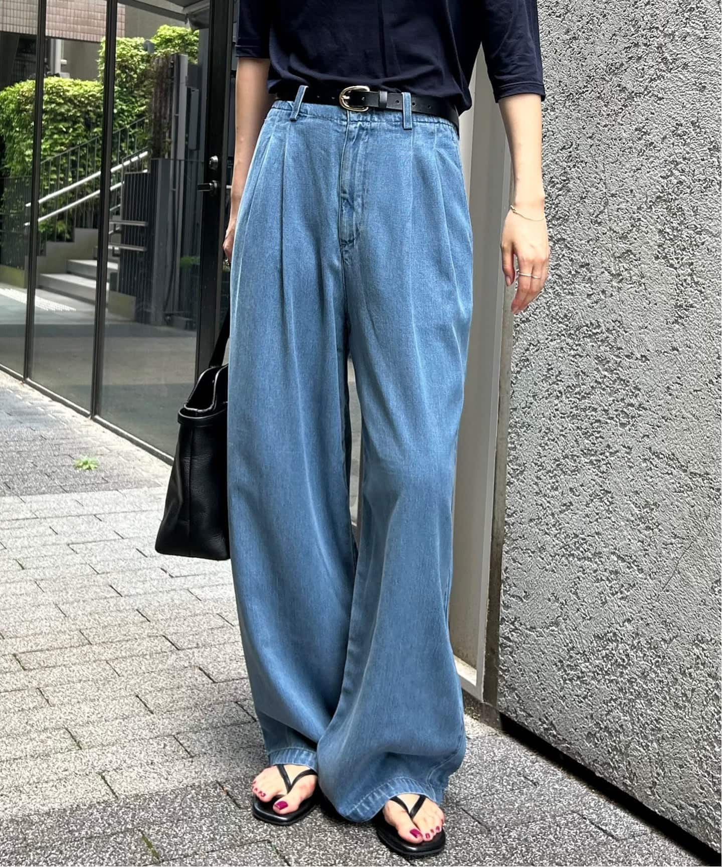 4サイズ展開》LEDENIM TUCK TROUSERデニム（デニムパンツ