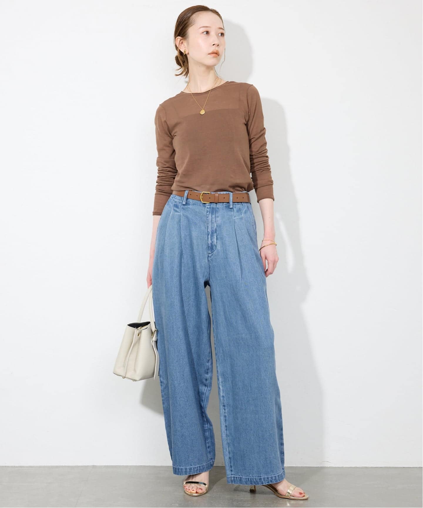WEB限定/追加2》LE DENIM TUCK TROUSER（デニムパンツ・ジーンズ
