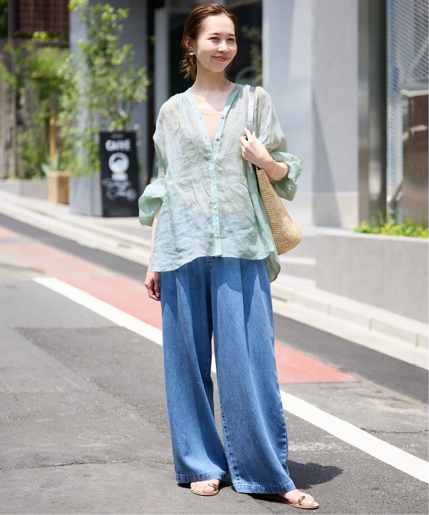 パンツ SLOBE IENA LEDENIM TUCK TROUSER 36 4サイズ展開/追加3》LEDENIM TUCK TROUSERデニム（デニムパンツ