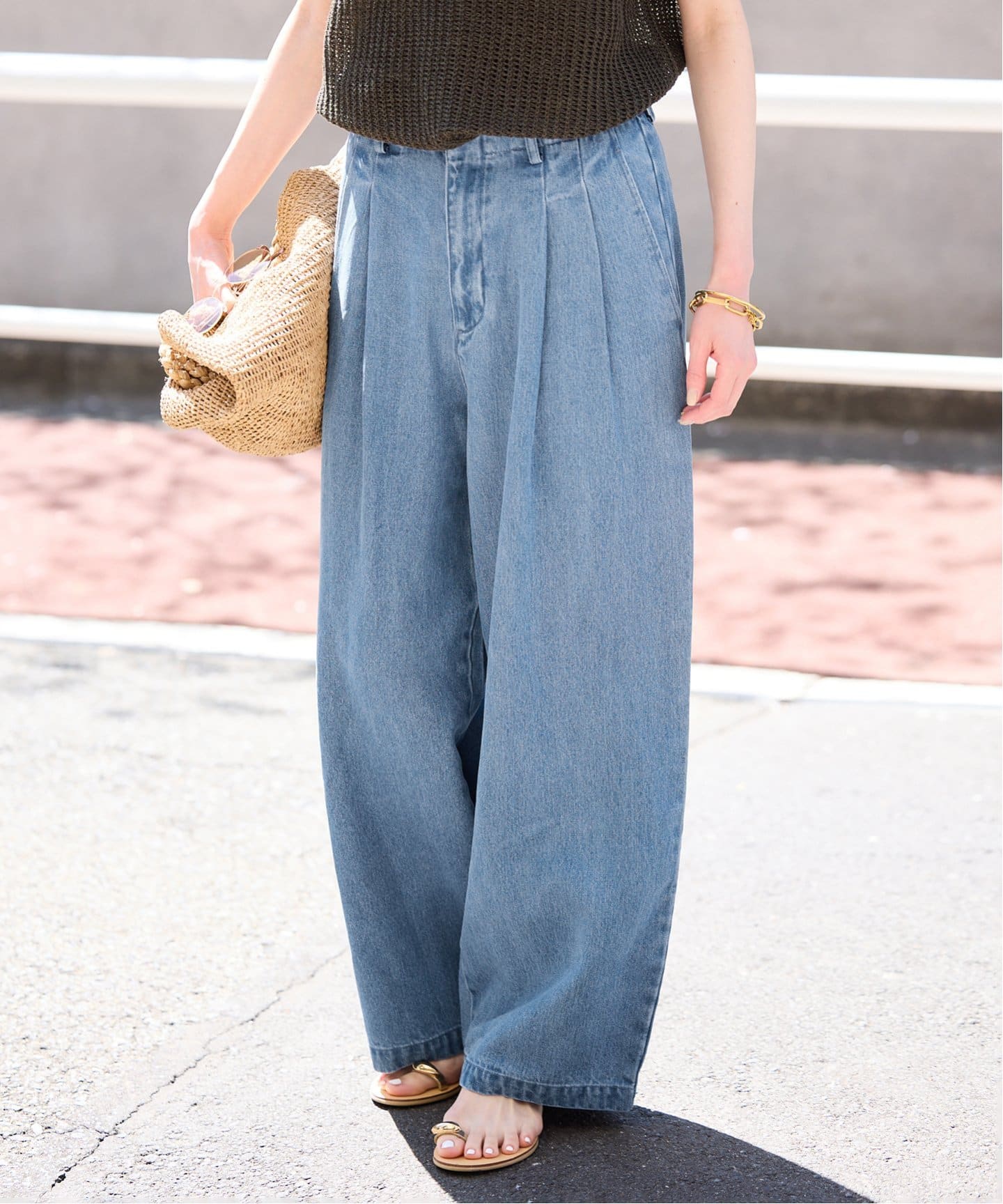 WEB限定/追加4予約》LEDENIM TUCK TROUSER（デニムパンツ